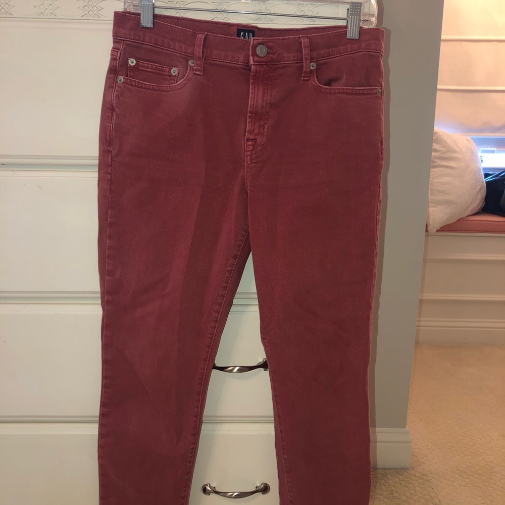Gap salmon colored skinny jeans size 29R